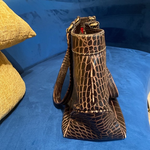 Dooney and Bourke Vintage Brown T Moro Croco Fina Tote - Picture 4 of 9